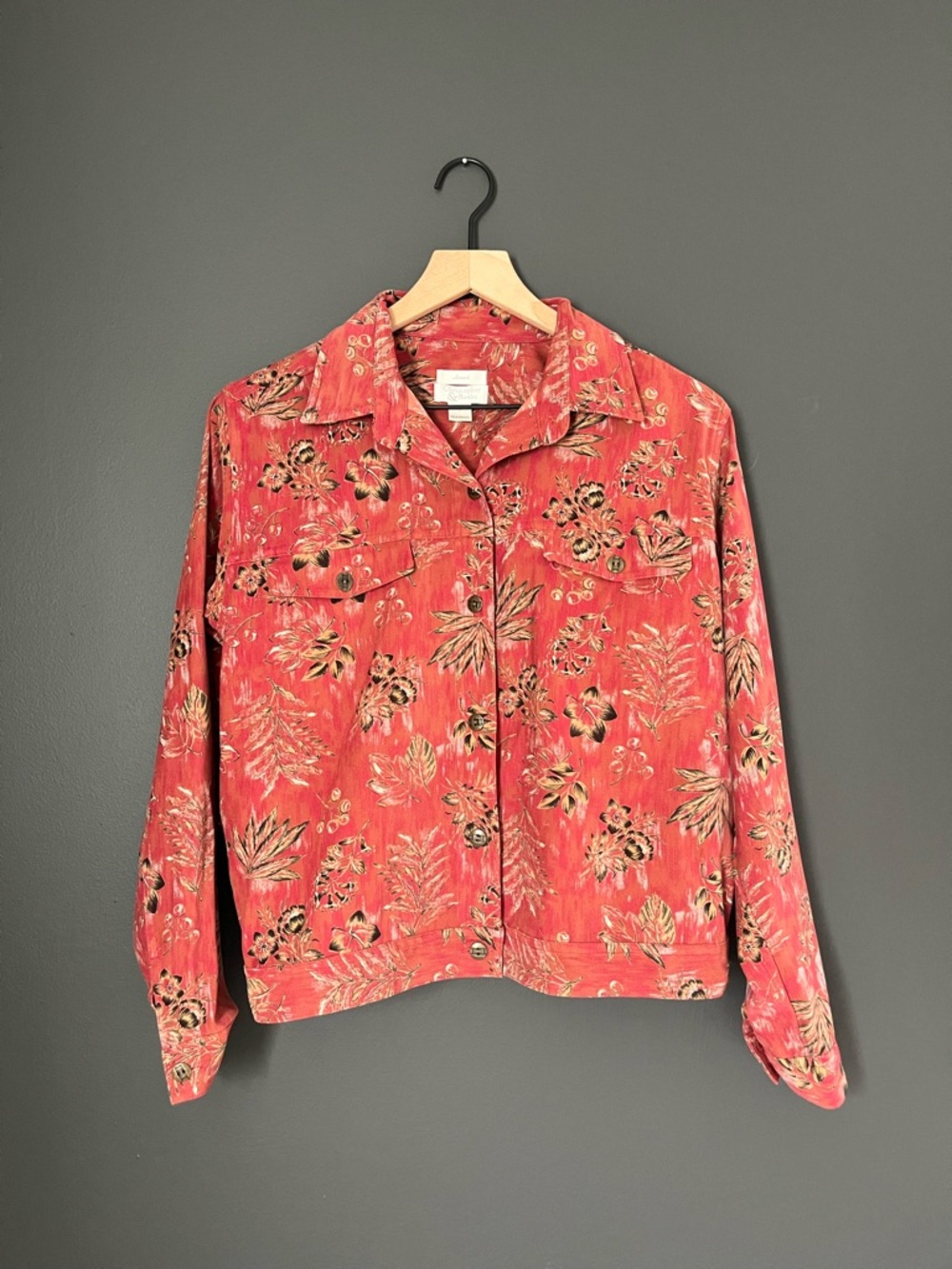 Vintage Y2K Christopher & Banks Faded Red Floral Summer Button Down Blouse Sm